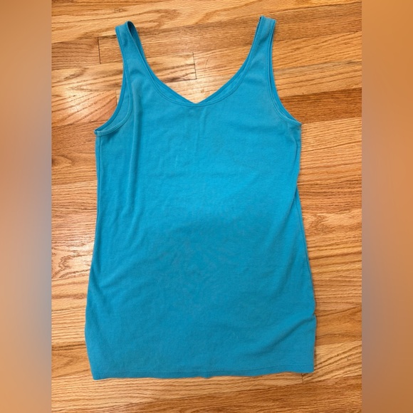 Under Armour Tops - Under Armour Teal Ribbed Tank Top
